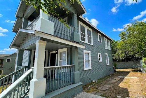 319 N Pine St, San Antonio, TX, 78202-2836 | Card Image