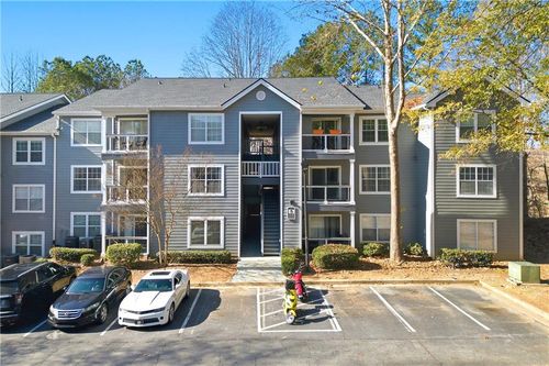 5205 Santa Fe Pkwy, Sandy Springs, GA, 30350-6827 | Card Image