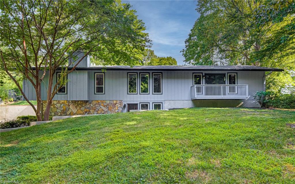 Belhaven Ct, Lewisville, NC 27023