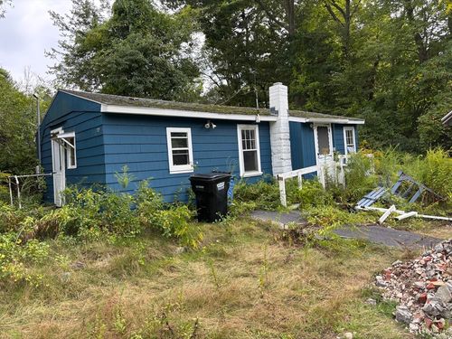 127 Taunton Ave, Norton, MA, 02766-3214 | Card Image