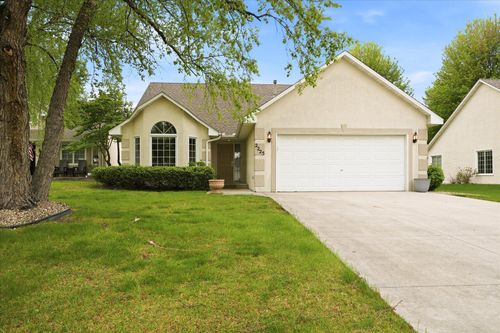 2225 Wight Bay, Brooklyn Park, MN, 55443-3816 | Card Image