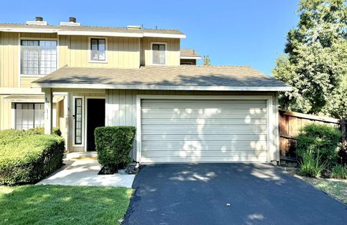 apt-101-4718 E Alamos Ave, Fresno, CA, 93726-1458 | Card Image