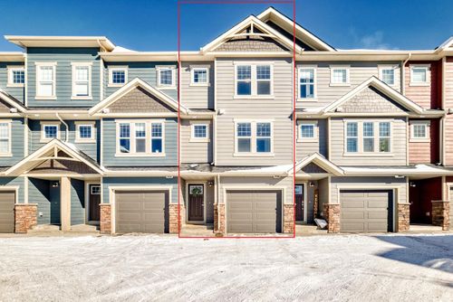 272 Cranbrook Sq Se, Calgary, AB, T3M3K8 | Card Image
