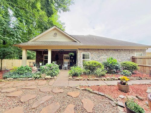 1603 Stagecoach Vlg, Little Rock, AR, 72210-4761 | Card Image