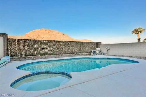 83 Rock Run St, Las Vegas, NV, 89148-2618 | Card Image