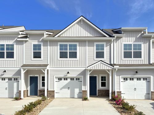 226 Crimson Tree Ct, Greenville, SC, 29607-4978 | Card Image