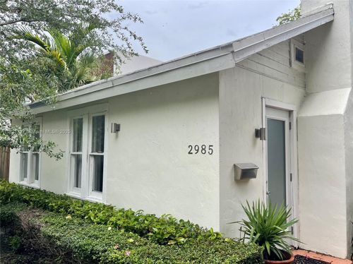 2985 Aviation Ave, Miami, FL, 33133-3846 | Card Image