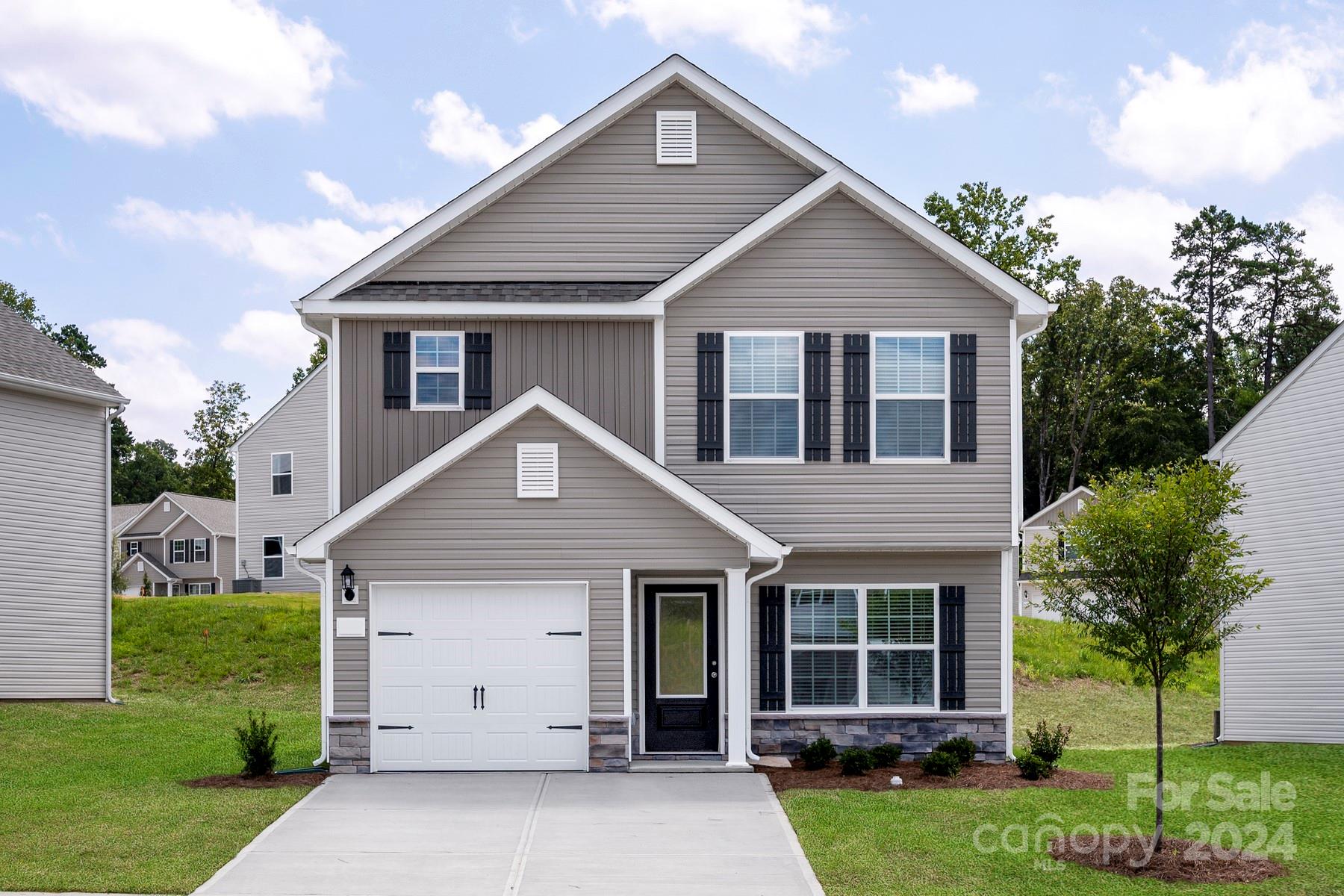 Moose Creek Dr, Charlotte, NC 28214