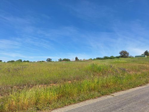 2713 Zelma Way, La Grange, CA, 95329 | Card Image