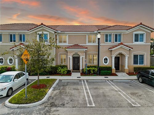 1040 Se 24th Ave, Homestead, FL, 33035-2140 | Card Image