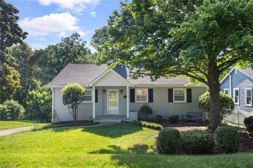 1327 Irving St, Winston-Salem, NC, 27103-5040 | Card Image