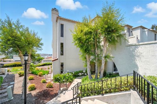 2-27762 Arta, Mission Viejo, CA, 92692-1190 | Card Image
