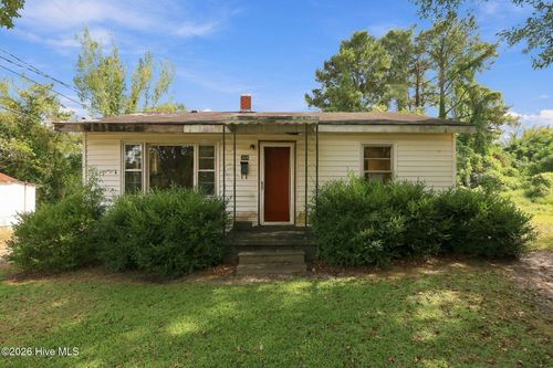 308 E Church St, Williamston, NC, 27892-2473 | Card Image