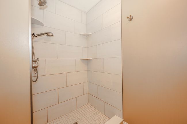 2C Manor Dr, Condo with 3 bedrooms, 2 bathrooms and null parking in Hooksett NH | Image 36