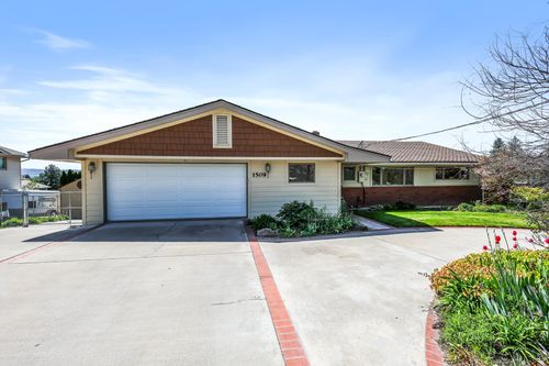 1509 W Courtland Ave, Spokane, WA, 99205-2608 | Card Image