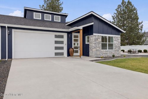 7322 N Breaux Dr, Coeur D Alene, ID, 83815-8436 | Card Image