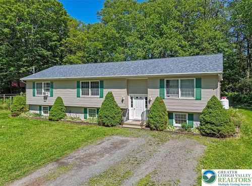 58 Keystone Rd, Clifton Township, PA, 18424-7738 | Card Image