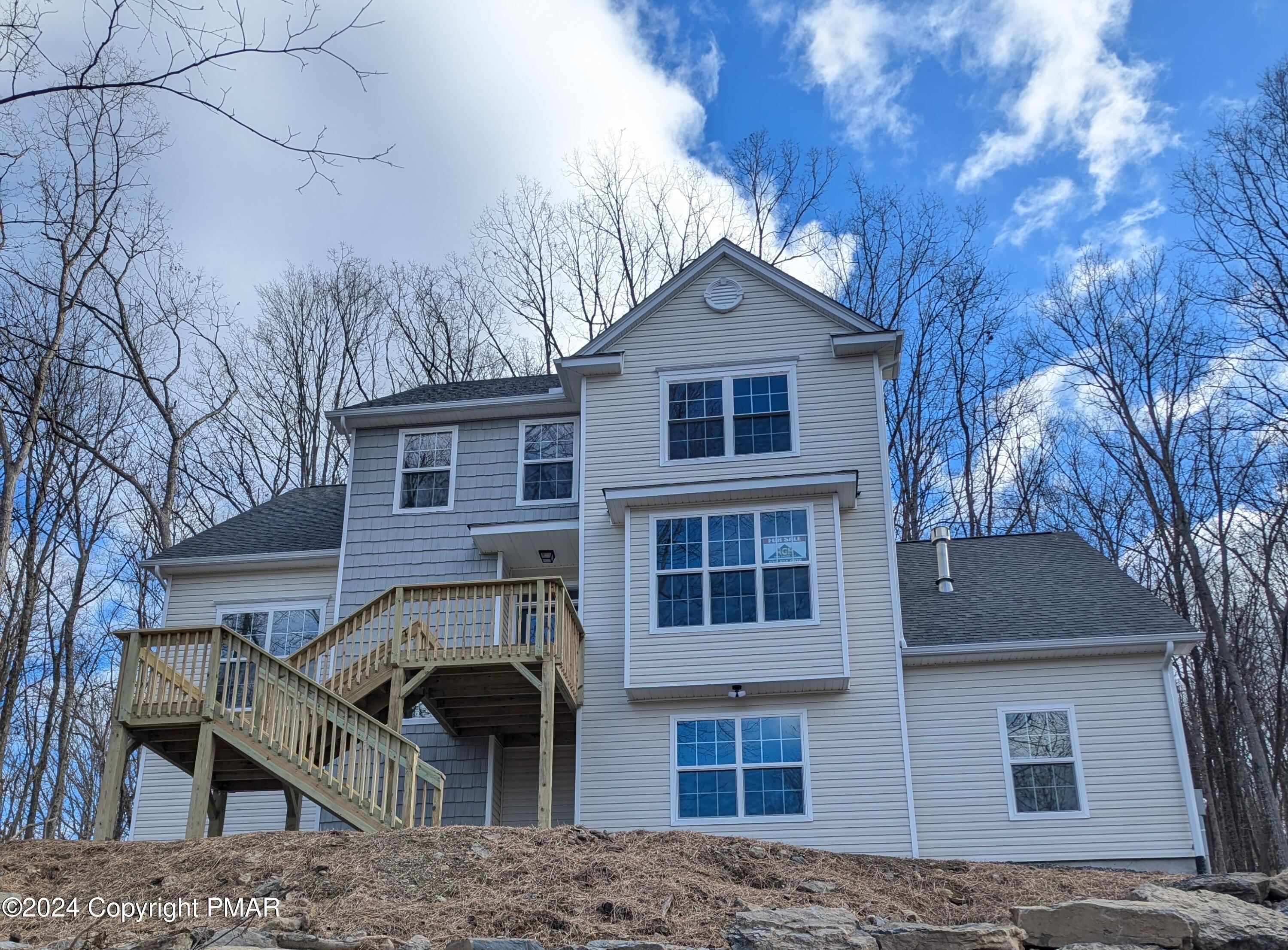 Jefferson Dr, East Stroudsburg, PA 18301