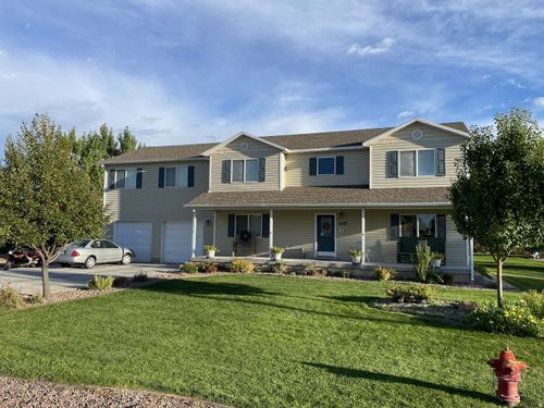 120 W 975 S, Roosevelt, UT, 84066-3253 | Card Image