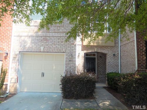 544 War Admiral Ct, Cary, NC, 27519-8786 | Card Image