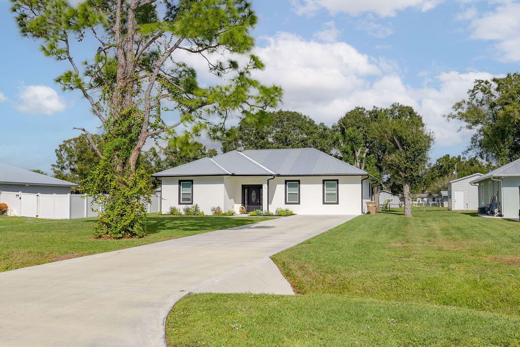 Residential in Okeechobee 5