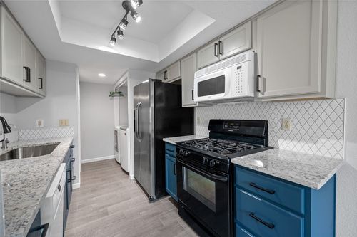 apt-b3-11301 Jollyville Rd, Austin, TX, 78759-4000 | Card Image