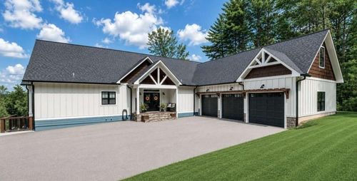359 New Water Way, Blairsville, GA, 30512-0911 | Card Image