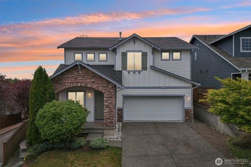27859 256th Ct Se, Maple Valley, WA, 98038-2032 | Card Image