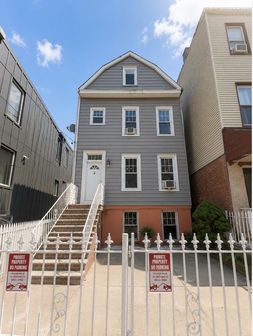 60 Lexington Ave, Jersey City, NJ, 07304-1610 | Card Image