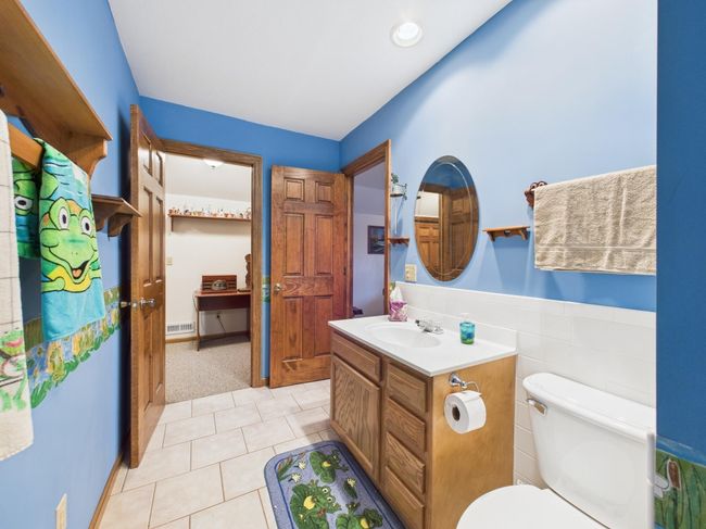 72 S Beaver St, House other with 3 bedrooms, 4 bathrooms and null parking in Carroll OH | Image 33