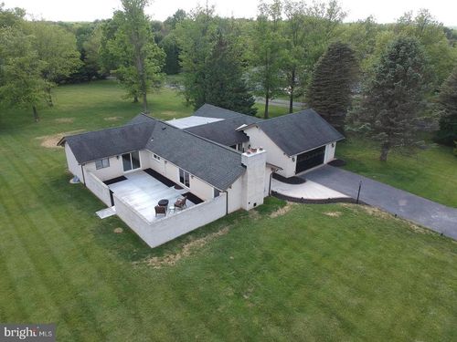 5471 Harris Farm Ln, CLARKSVILLE, MD, 21029-1016 | Card Image