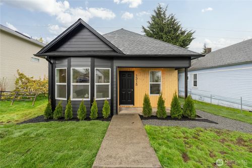 1315 E Marine View Drive, Everett, WA, 98201 | Card Image