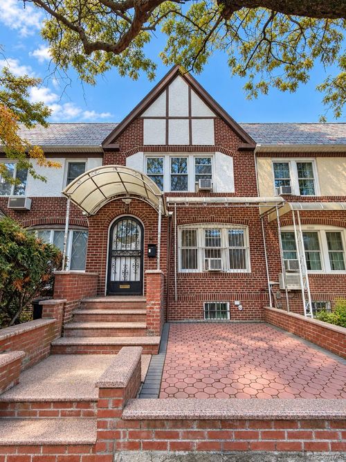 85-17 66th Rd, Rego Park, NY, 11374-5211 | Card Image