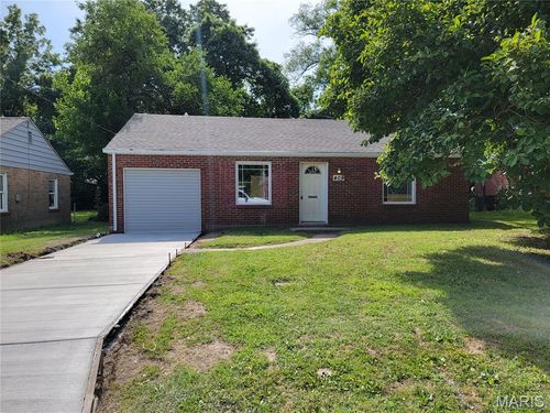 409 Jean Ave, Ferguson, MO, 63135-2514 | Card Image