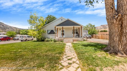 208 E 3rd Street, Rifle, CO, 81650 | Card Image