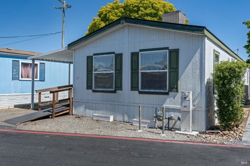 spc-111-717 N Mcdowell Blvd, Petaluma, CA, 94954-1411 | Card Image