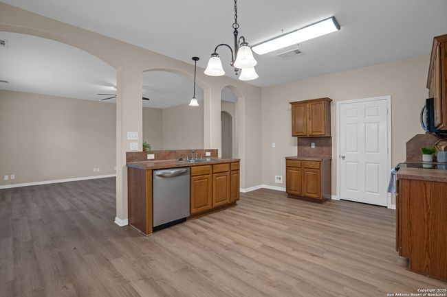 109 Lieck Cv, House other with 5 bedrooms, 4 bathrooms and null parking in Cibolo TX | Image 13