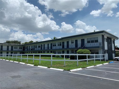 apt-16-2300 Pierce St, Hollywood, FL, 33020-4440 | Card Image