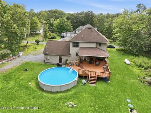 317 Ginger Ln, East Stroudsburg, PA, 18301-9609 | Card Image