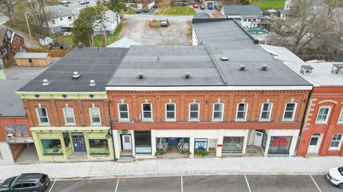 {{alt}} | Card Image