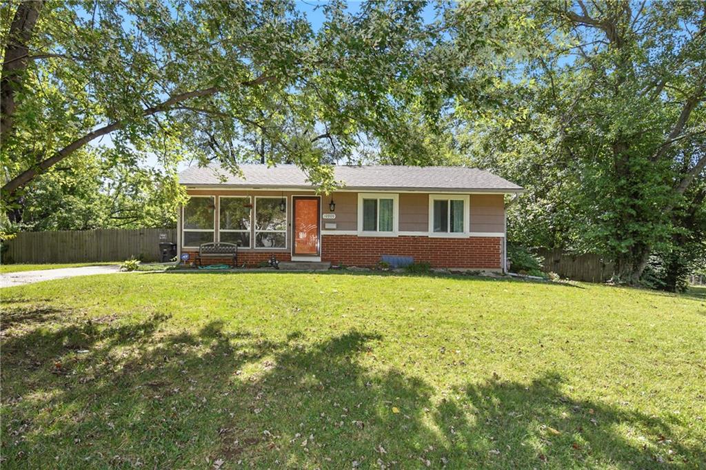 82nd St, Raytown, MO 64138