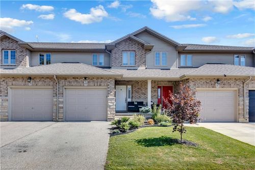 49 Banks St, Brantford, ON, N3T0H6 | Card Image
