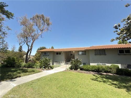 890 Ronda Sevilla, Laguna Woods, CA, 92637-4747 | Card Image