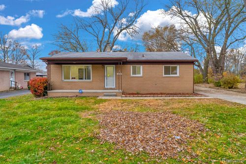 10756 Oak St, Taylor, MI, 48180-7300 | Card Image