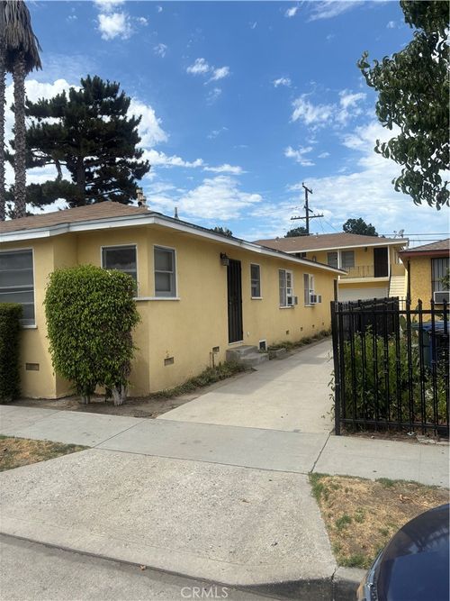 10249 California Ave, South Gate, CA, 90280-6578 | Card Image