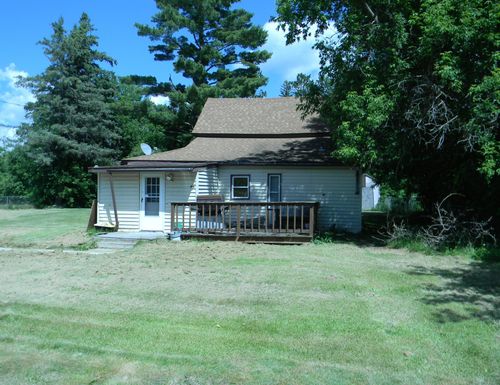 310 2nd St Se, Deer River, MN, 56636-8602 | Card Image
