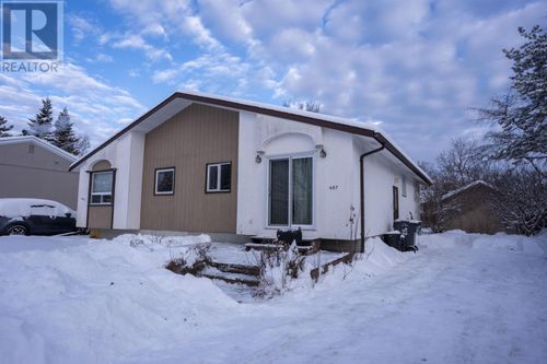 487 Simon Fraser Dr, Thunder Bay, ON, P7C5A1 | Card Image