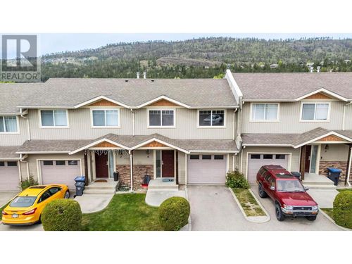 8-2131 Scenic Rd, Kelowna, BC, V1V2T5 | Card Image