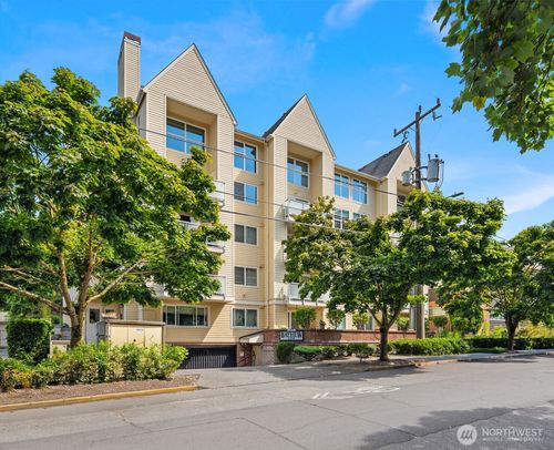 unit-302-2250 Nw 58th St, Seattle, WA, 98107-3198 | Card Image