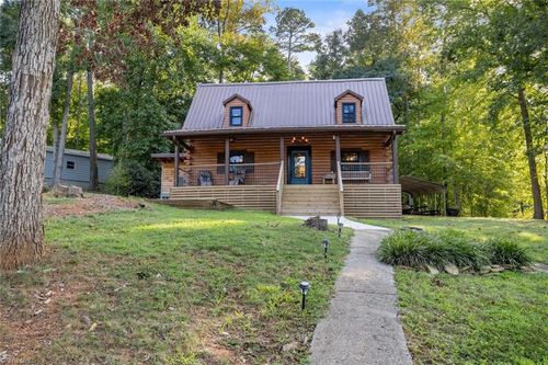 219 Highland Dr, Lexington, NC, 27292-9353 | Card Image